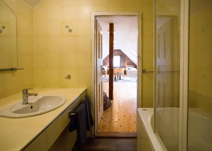 Gasthof Krajinska 27 *